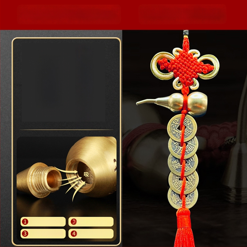 Ornament de pat din alamă, în stil chinezesc, cu motiv dovleac și pandantiv cu monedele celor Cinci Împărați