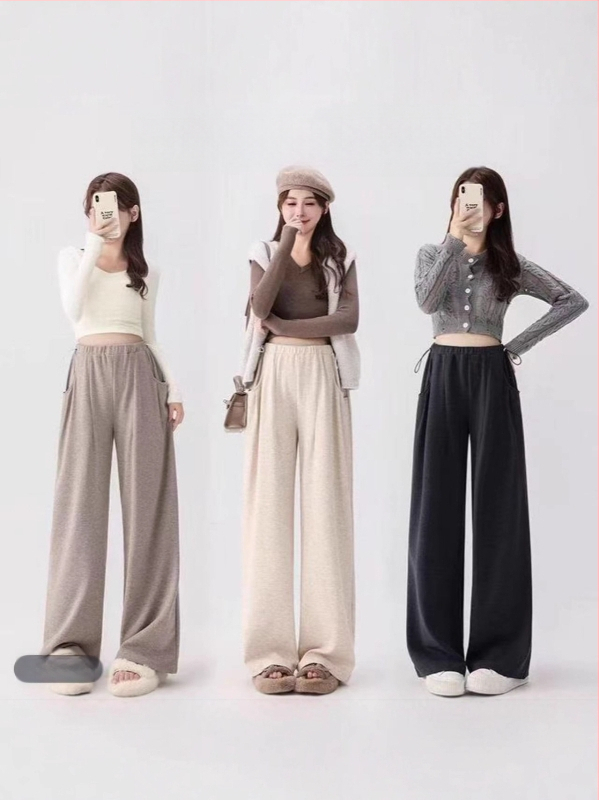 Pantaloni de maternitate de iarnă, talie reglabilă, talie înaltă, croială dreaptă, fleece gros, amestec poliester-spandex 50–70% pentru susținerea abdomenului