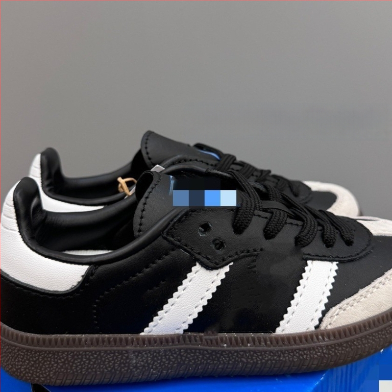 Gyerekeknek szánt vékony talpú sportcipő, pamut felsőrész, belső textil, könnyű, műanyag talp