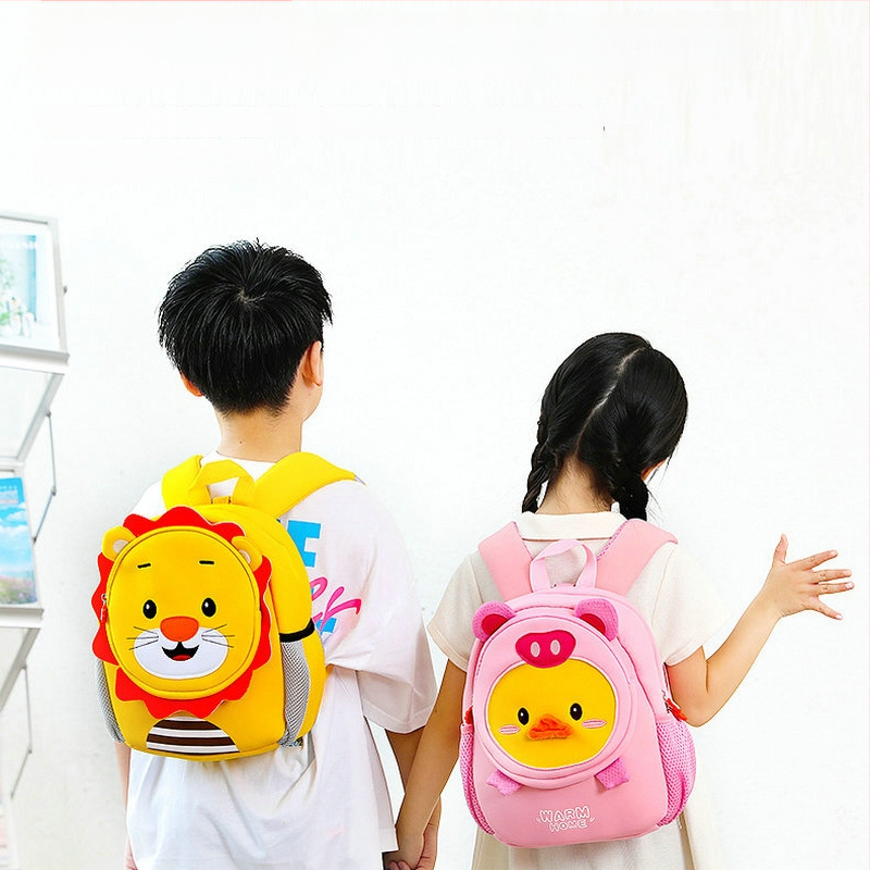 Óvodás gyermek hátizsák dinoszaurusz mintával, uniszex, lélegző diving cloth anyag, légpárnás vállpántok, állat mintázat