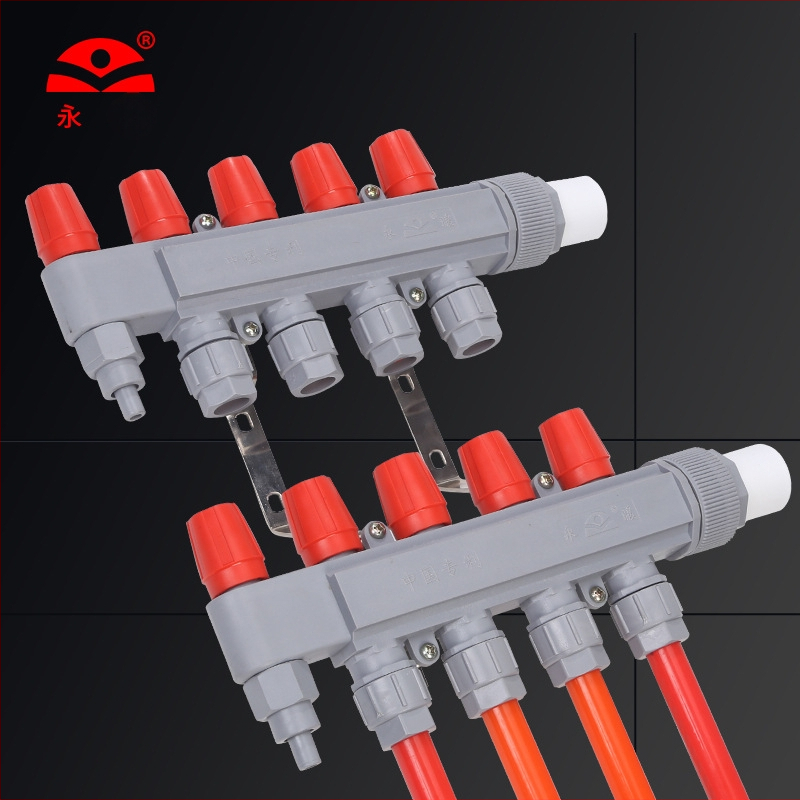 Rozdeľovač vody pre podlahové vykurovanie PPR – vysoký tok, moderný minimalistický štýl, materiál PP-R, montáž závitom, priemer vetiev 20 mm, prevádzková teplota 70°C, Forever Warm