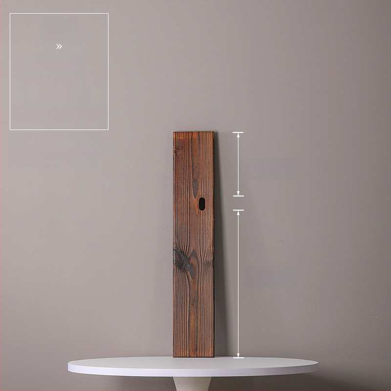 Természetes tömörfa vízfolyásos dekoráció halastóhoz és kertészeti tájhoz; kézzel készített keresztgerenda, karbonizált fa táblával