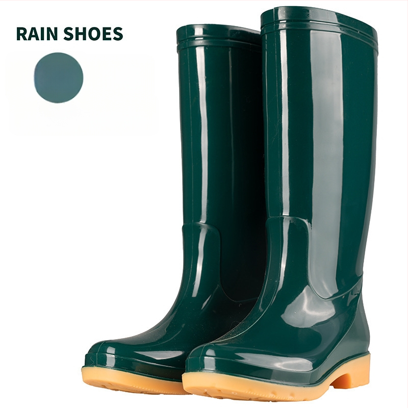 Γυναικείες γαλότσες βροχής PVC, με μεσαίο μήκος γάμπας, αδιάβροχες και αντιολισθητικές, με επένδυση από βαμβάκι.