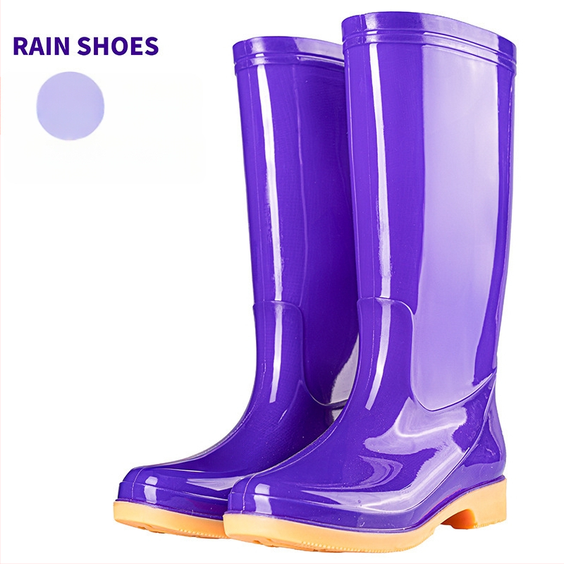 Γυναικείες γαλότσες βροχής PVC, με μεσαίο μήκος γάμπας, αδιάβροχες και αντιολισθητικές, με επένδυση από βαμβάκι.