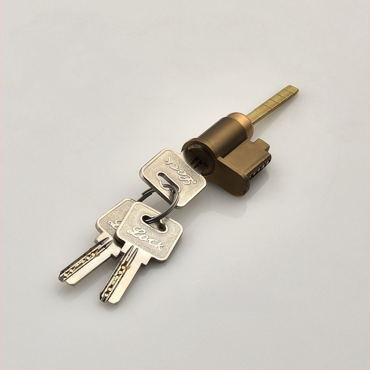 Beltéri fa ajtóhoz való záróhenger — anyag: cink- és alumínium ötvözet, tömeg 0,2 kg, stílus: modern minimalizmus