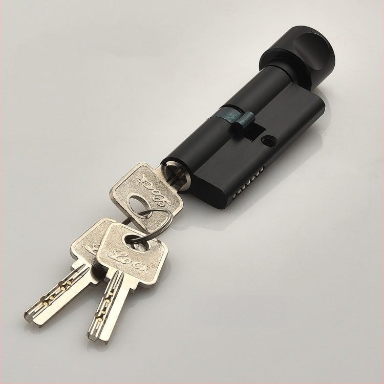 Beltéri fa ajtóhoz való záróhenger — anyag: cink- és alumínium ötvözet, tömeg 0,2 kg, stílus: modern minimalizmus