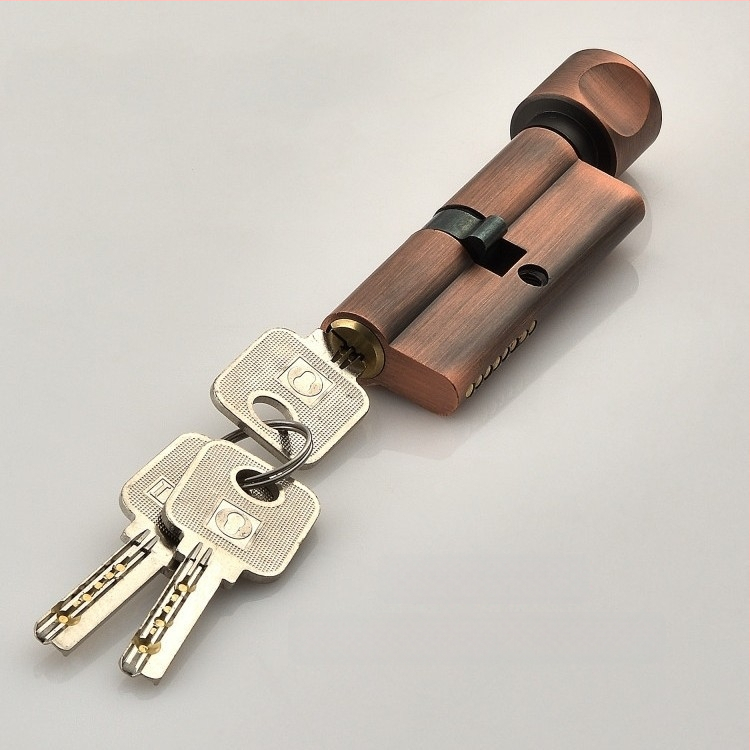 Beltéri fa ajtóhoz való záróhenger — anyag: cink- és alumínium ötvözet, tömeg 0,2 kg, stílus: modern minimalizmus