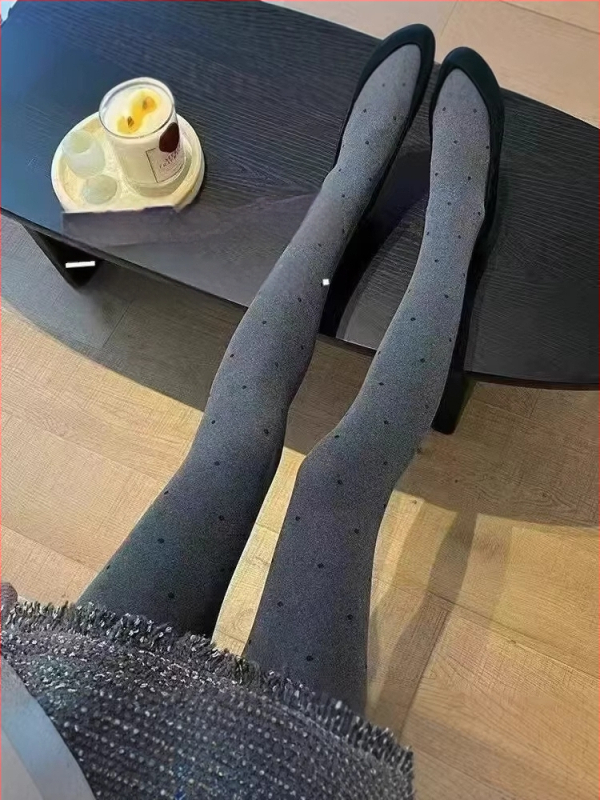 Νάιλον καλσόν με μοτίβο κυματοειδών κουκίδων, υψηλή ελαστικότητα, μεσαίο πάχος