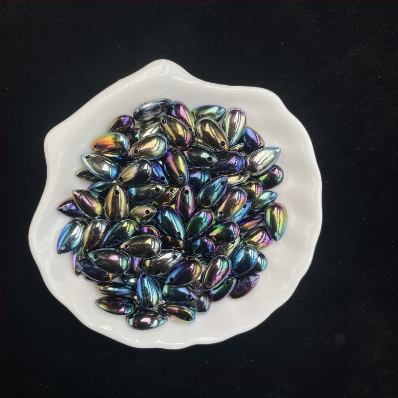 Διασκορπισμένες χάντρες – Ακρυλικό, ηλεκτροεπικάλυψη, Διαθέσιμο OEM, στυλ influencer, Φθινόπωρο 2022