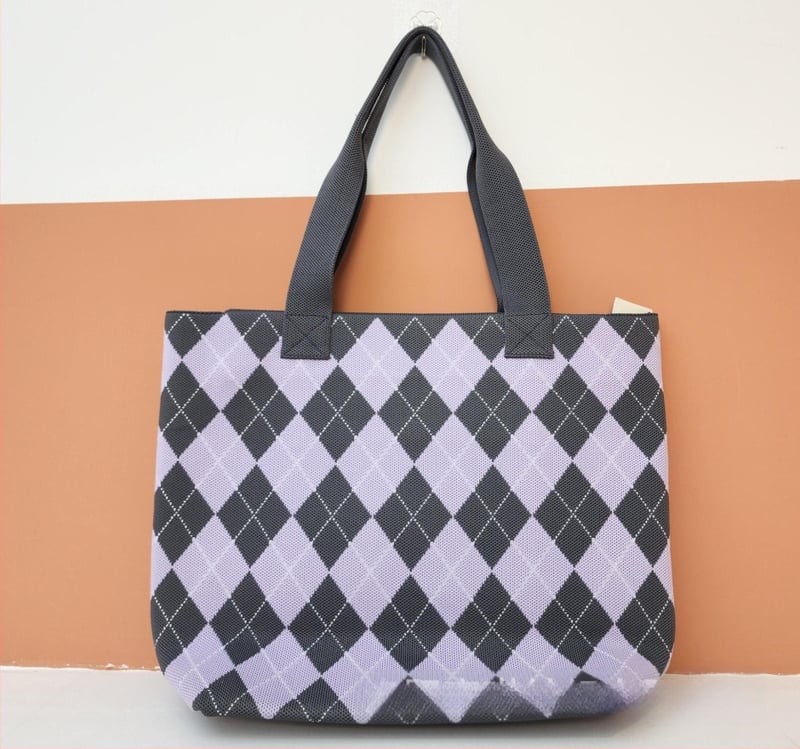 Taška typu bucket ZX — mestský štýl, polyester, zvislá štvorcová silueta, zatváranie šnúrkou, vnútorná kapsa na telefón