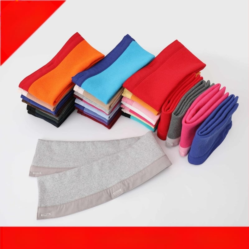 Pufi kabát gallérvédő, levehető menetes kivitel, meleg, cserélhető gallér, uniszex. Anyag: poliészter fonal. Szezon: őszi 2025. Felnőttek