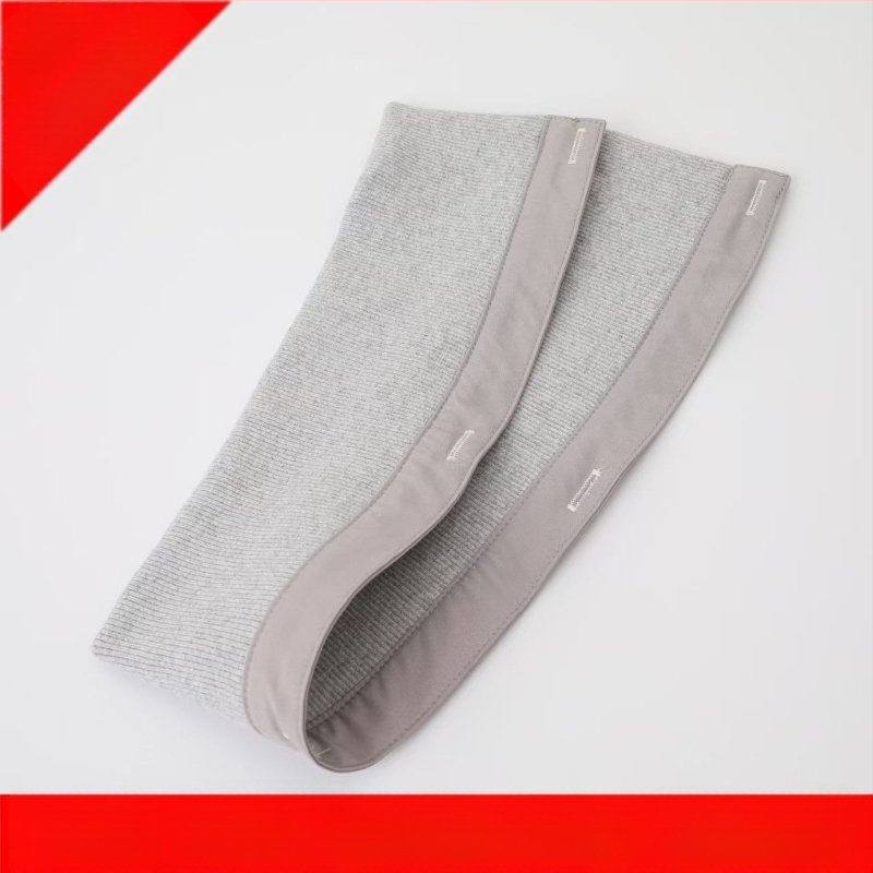 Pufi kabát gallérvédő, levehető menetes kivitel, meleg, cserélhető gallér, uniszex. Anyag: poliészter fonal. Szezon: őszi 2025. Felnőttek