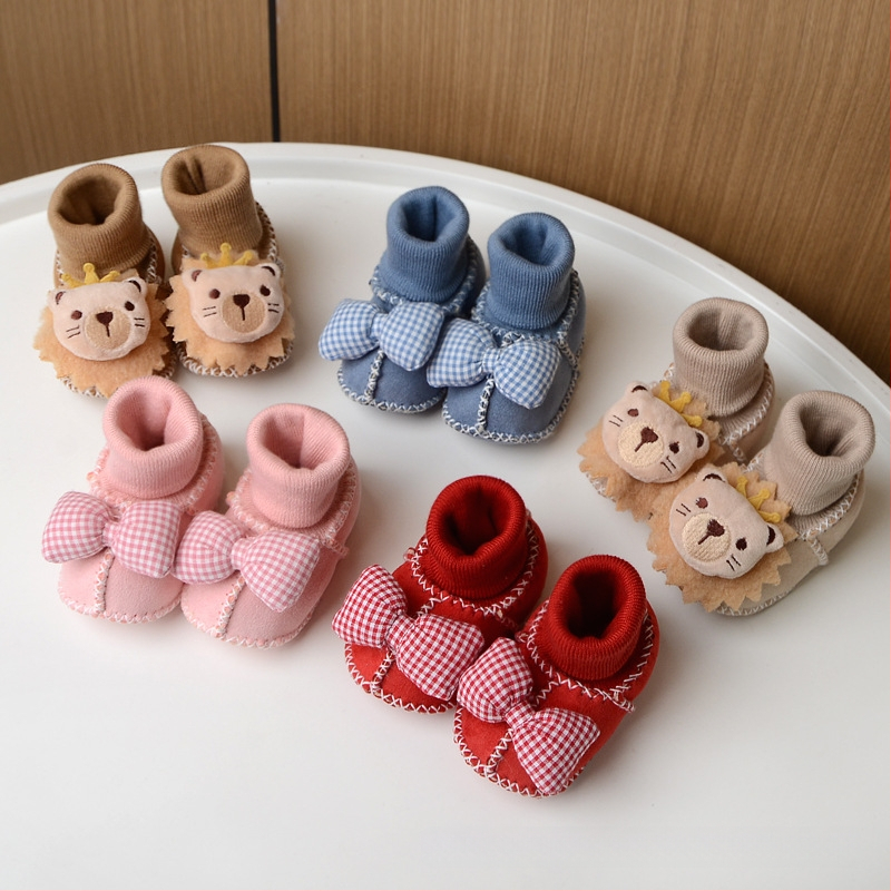 Χειμωνιάτικα παπούτσια μωρού με βελούδινο επάνω μέρος, επένδυση από τεχνητή γούνα, ραφή σόλας με το χέρι, σχέδιο καρτούν (Ηλικία 6–12 μηνών, αναπνεύσιμα, ζεστά)