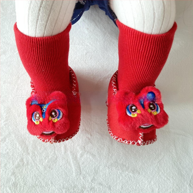 Χειμωνιάτικα παπούτσια μωρού με βελούδινο επάνω μέρος, επένδυση από τεχνητή γούνα, ραφή σόλας με το χέρι, σχέδιο καρτούν (Ηλικία 6–12 μηνών, αναπνεύσιμα, ζεστά)