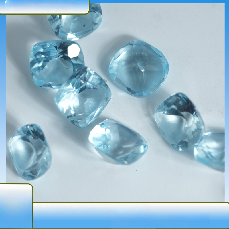 Természetes égkék topáz cabochon, 6/7/8 mm, kivágott nyers kő medálhoz