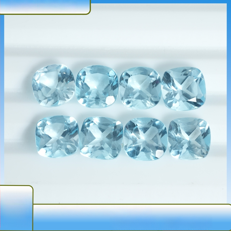 Természetes égkék topáz cabochon, 6/7/8 mm, kivágott nyers kő medálhoz