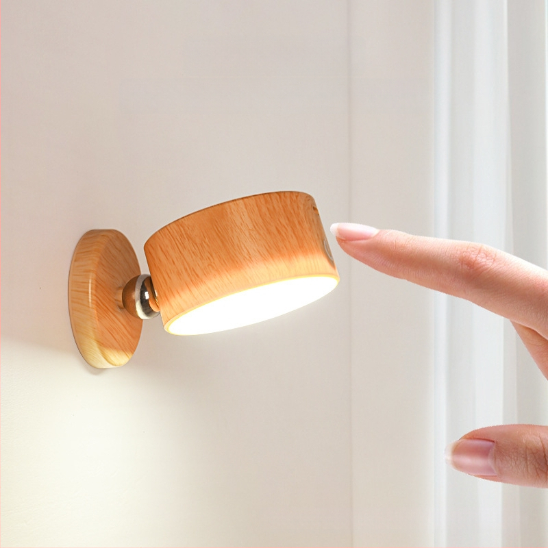 Punjavajuća magnetska zidna lampa za hodnik i ulaz, bežična drveno teksturirana noćna lampica, drvena noćna svjetiljka, kuhinjsko osvjetljenje