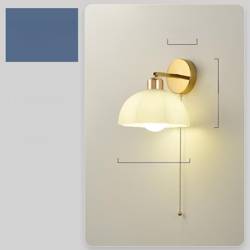 Zidna lampa u skandinavskom stilu s toplom kremasto nijansom, minimalistički modern dizajn za spavaću sobu, s vučnim prekidačem za rasvjetu na stepenicama