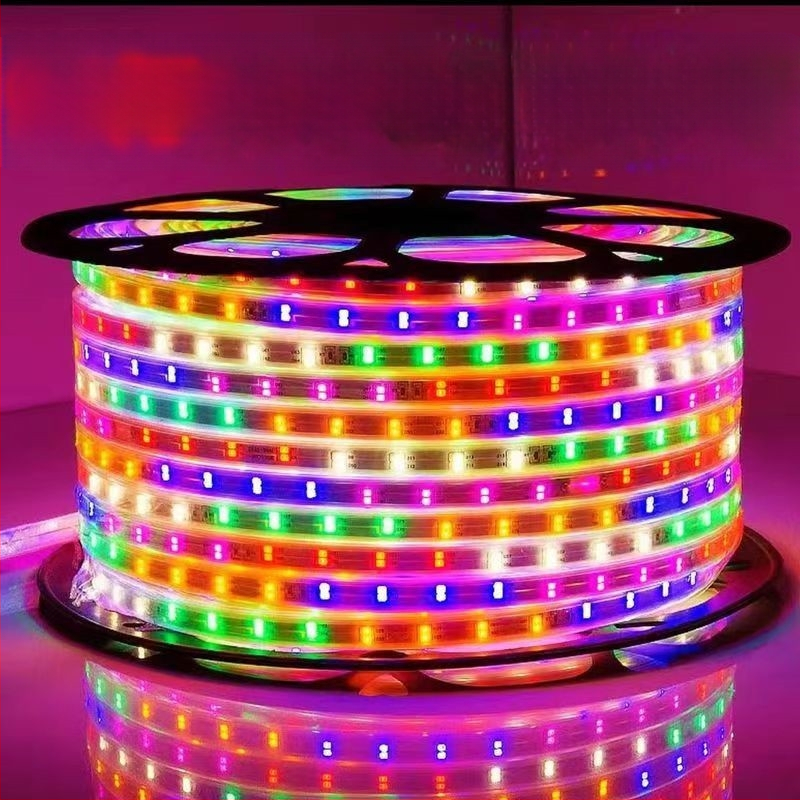Vanjska LED traka 220V 2835, šest boja tekućeg svjetla za vanjsku arhitekturnu rasvjetu