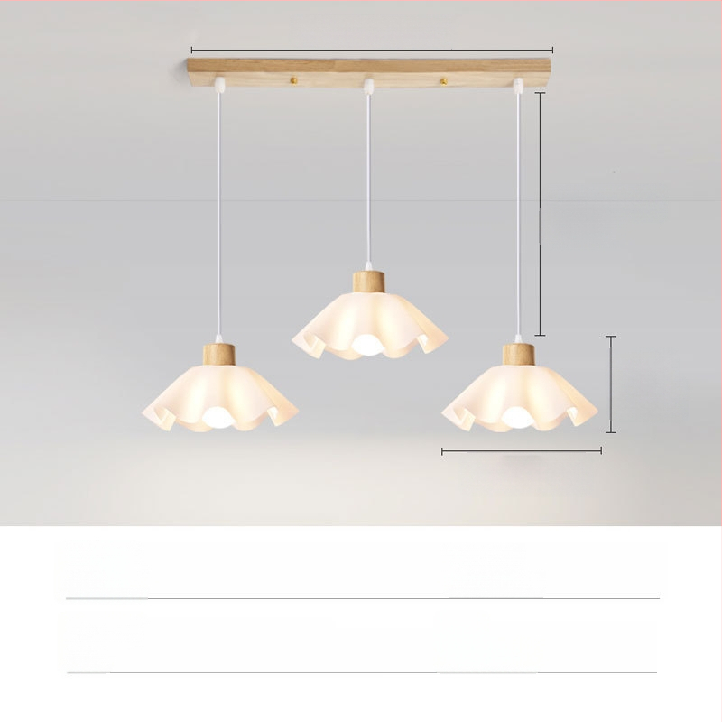 Krém színű, faanyagból készült csillár, modern minimalista stílus, petal alakú forma, egyfejű