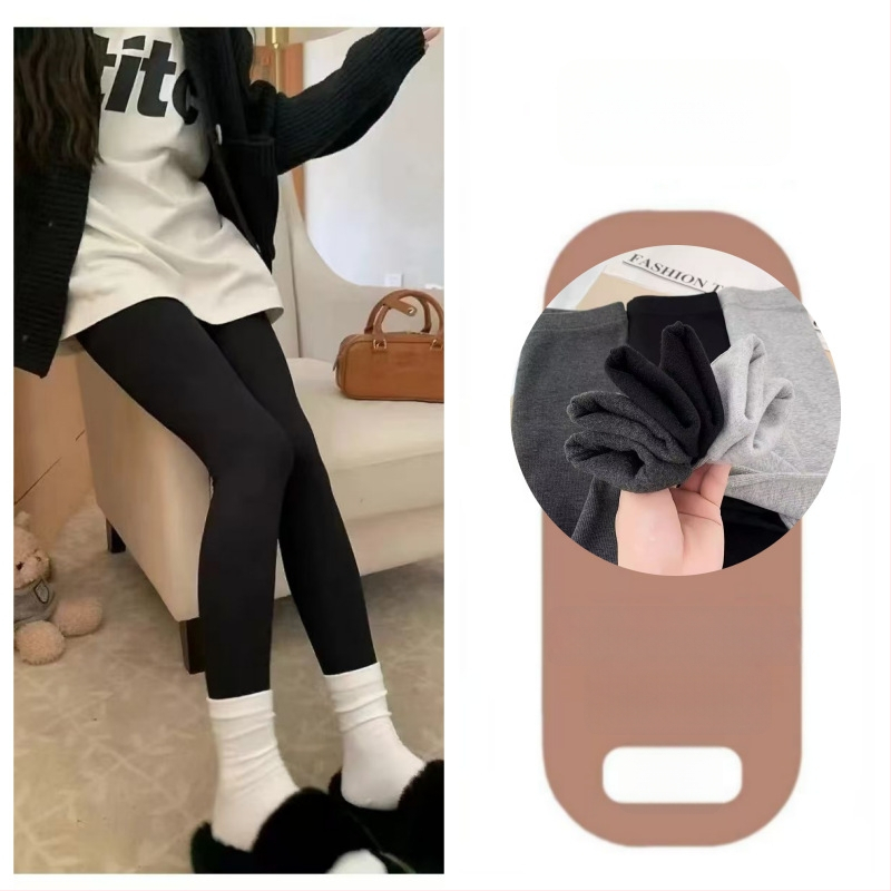 Női fleece-bevonatú leggings őszi-téli viseletre, meleg, karcsúsított fazon, hosszú, bolyhos fleece belső, mindennapi viselet.