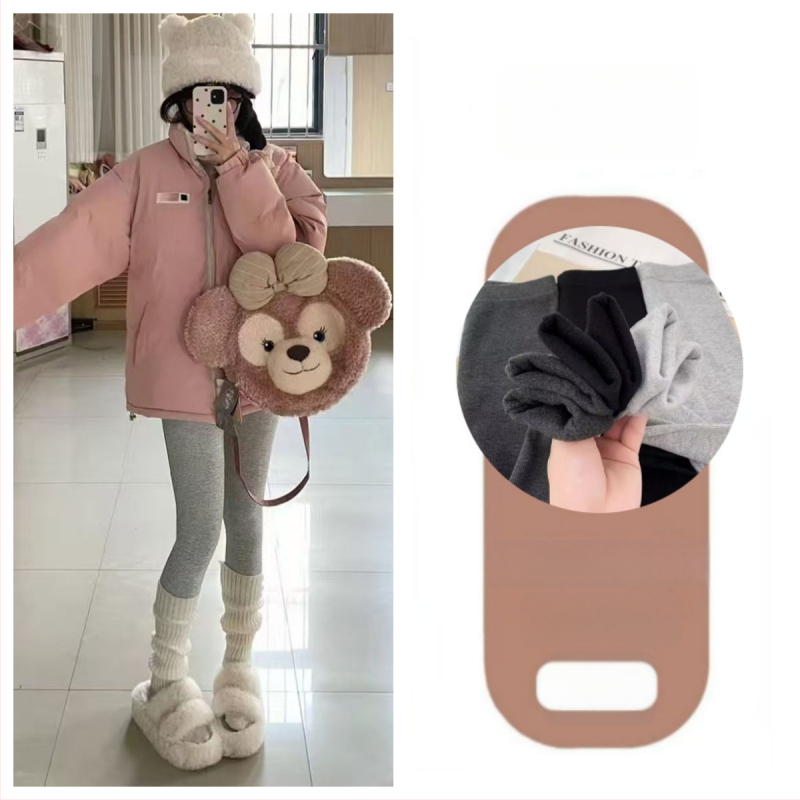 Női fleece-bevonatú leggings őszi-téli viseletre, meleg, karcsúsított fazon, hosszú, bolyhos fleece belső, mindennapi viselet.