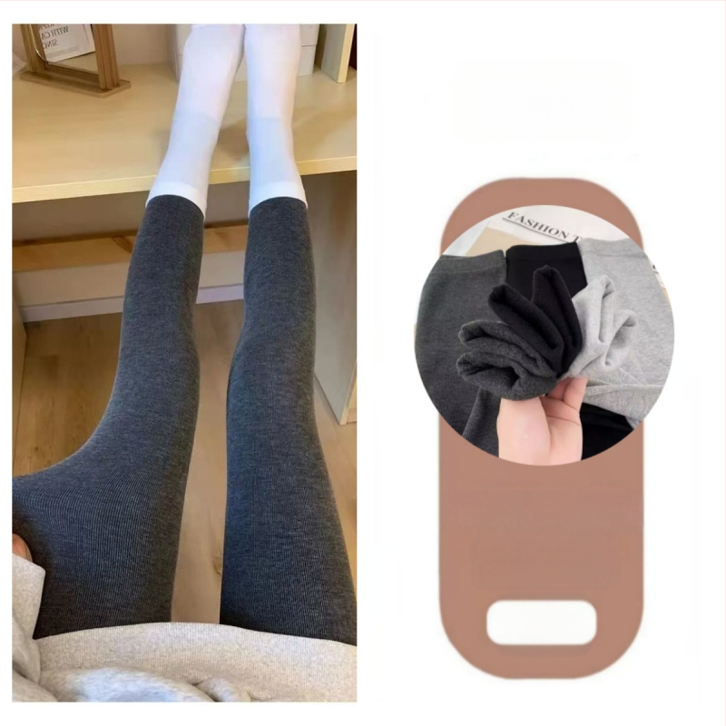 Női fleece-bevonatú leggings őszi-téli viseletre, meleg, karcsúsított fazon, hosszú, bolyhos fleece belső, mindennapi viselet.