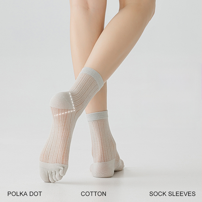 Női ötujjú zokni mulberry selyemből, vékony hálószemű, külön ujjak, egyszínű, antibakteriális, légáteresztő, a vádlit érő hosszúságú
