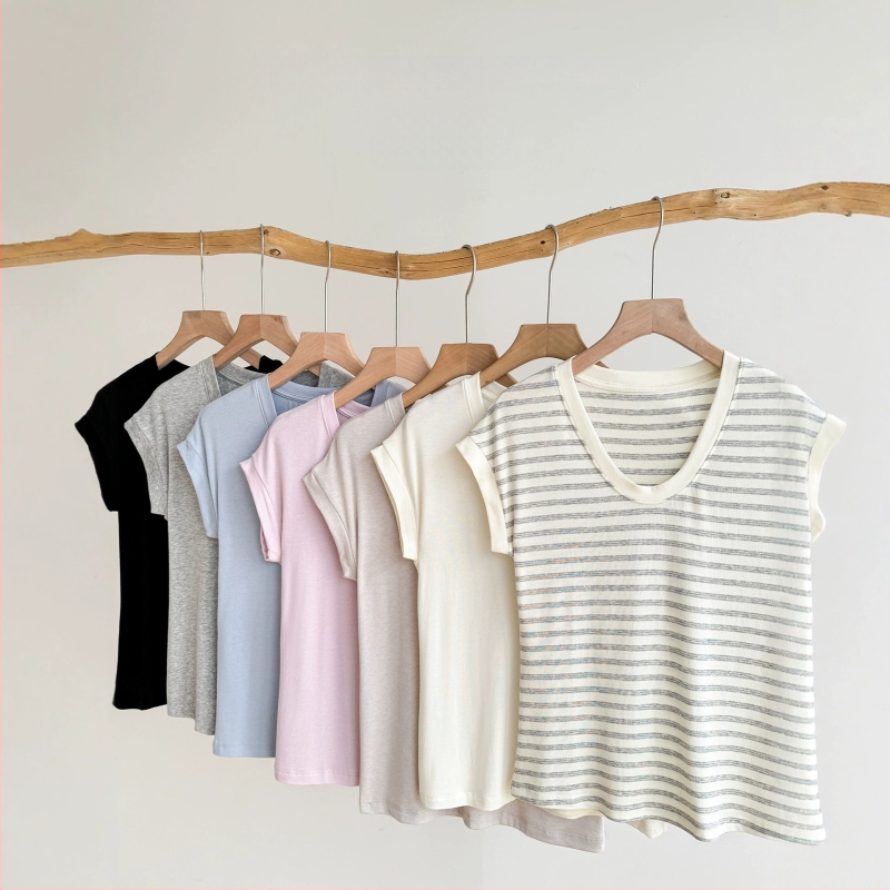 Tricou damă de vară din amestec mătase-lână, Tencel Modal, Slim Fit, guler în formă de U, umeri căzuți