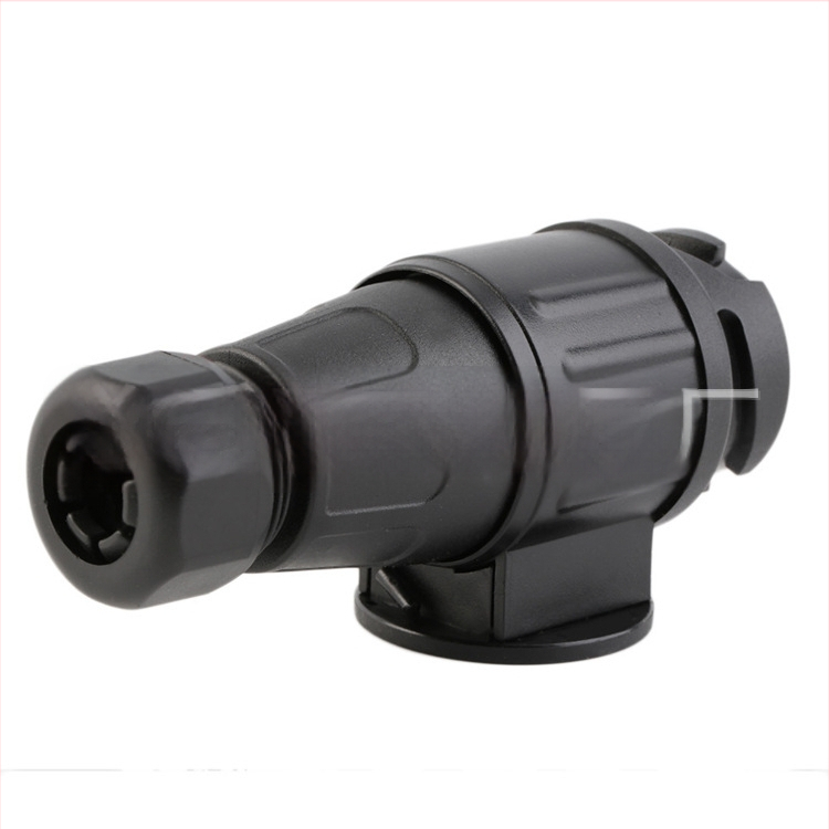 Conector pentru remorcă cu 13 poli și priză-convertor pentru semnalizare europeană XF1008