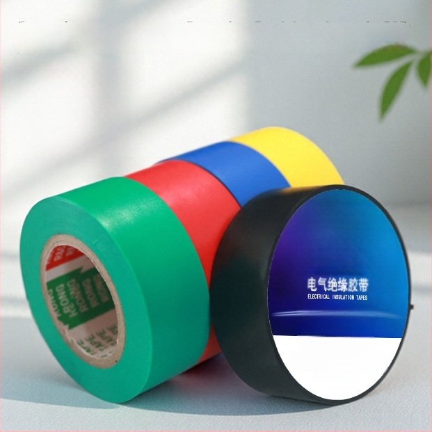 Bandă izolatoare din PVC, lățime 2,5 cm, impermeabilă și rezistentă la temperaturi înalte, neagră, bicolor ignifugă