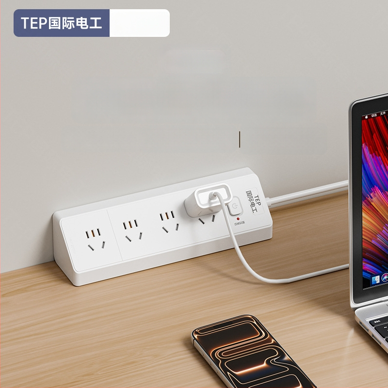Prelungitor inteligent cu priză triunghiulară înclinată USB, multi-port pentru cămin și casă