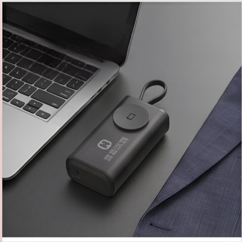 Power bank mini certificat 3C, 5000mAh, compact și ușor de purtat în buzunar, tail plug, calitate inteligentă