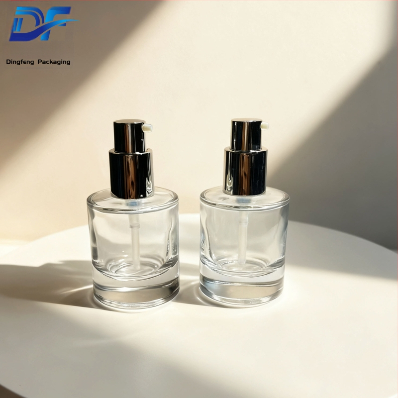 Sticla de 30 ml pentru cosmetice, cu pompă și capac transparent, formă cilindrică, fund gros, ambalaj cosmetic