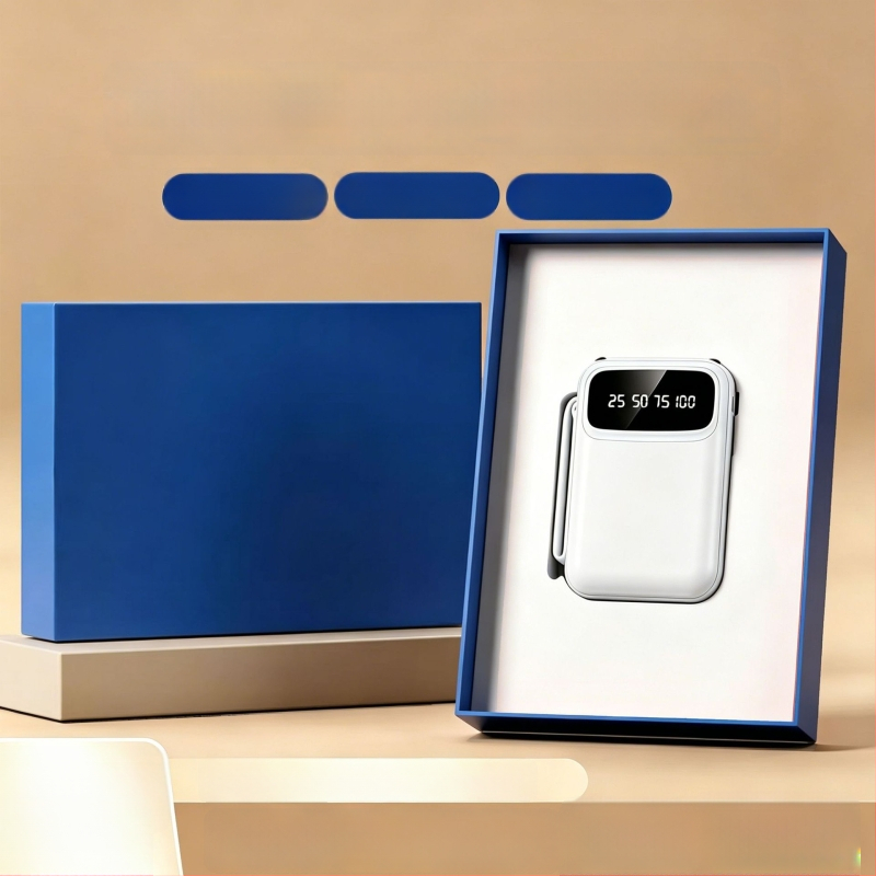 Cadou corporativ de lux într-o cutie premium, baterie externă încorporată cu cabluri 4-in-1 și logo personalizat