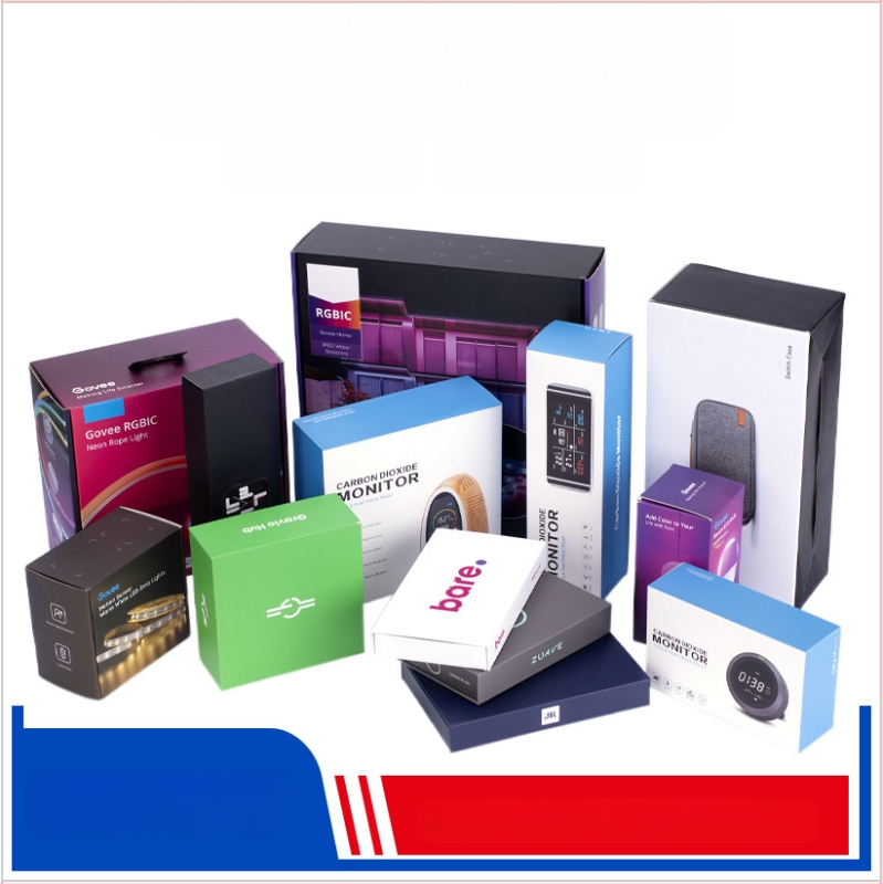 Cutie de ambalaj rigidă din carton ondulat, personalizată, pentru produse digitale 3C, imprimare UV, gravură și ștampilare cu folie argintie — producție în loturi mici