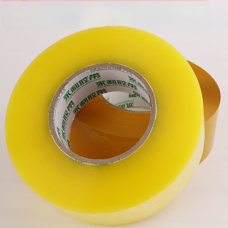 Bandă beige de ambalare 6 cm x 200 m pentru sigilare și ambalare, film BOPP, adeziv pe bază de apă