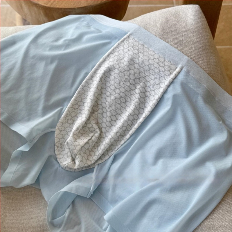 SP118 He Feng Yi Summer Mist - Boxeri pentru bărbați, respirabili, senzație de nud aproape, croială care înconjoară șoldurile, fără cusături, talie medie