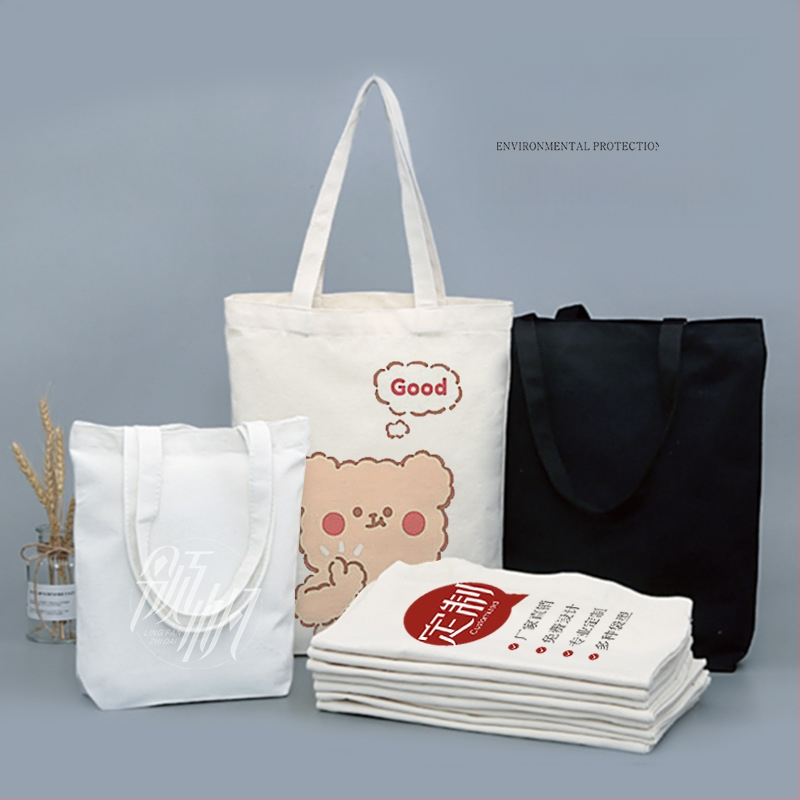 Geantă de pânză pentru elevi cu imprimare personalizată a logo-ului; drăguță, la modă geantă de cumpărături. Disponibilă în stiluri: geantă de umăr, geantă pliabilă, rucsac și geantă perforată.