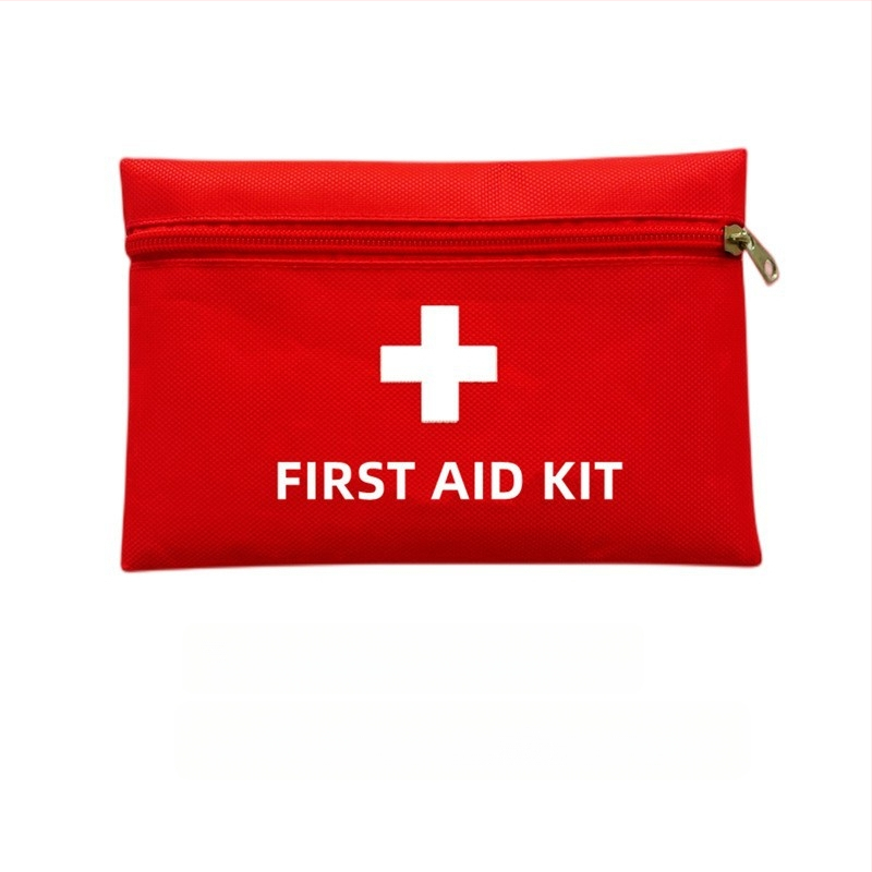 Kit de prim ajutor pentru instruire Crucea Roșie, destinat uzului școlar — bandajare a fracturilor, bandaj triunghiular, îngrijire medicală