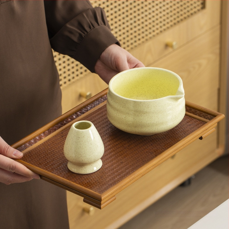 Set de ceai matcha din ceramică, două piese, design minimalist