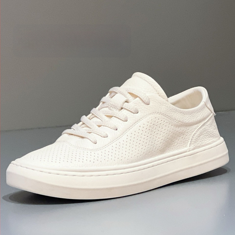 Adidași albi pentru bărbați din piele top-grain perforată, respirabili și ușori