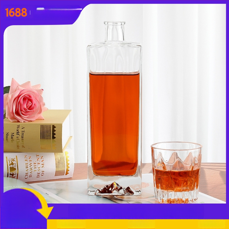 Vastagított kristályfehér üvegből készült üveg brandy és whiskey számára, 500 ml, lapos négyszögletes dekantáló