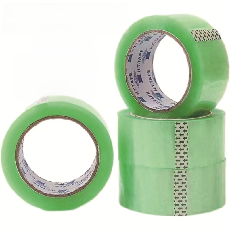 Bandă de ambalare transparentă verde, rolă mare, lățime 5,5 cm, pentru sigilare și ambalare.