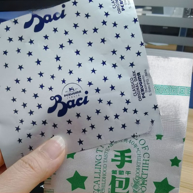 Folie de aluminiu argintie pentru ambalarea burgerilor, popsicle-urilor, înghețatei și bomboanelor de ciocolată