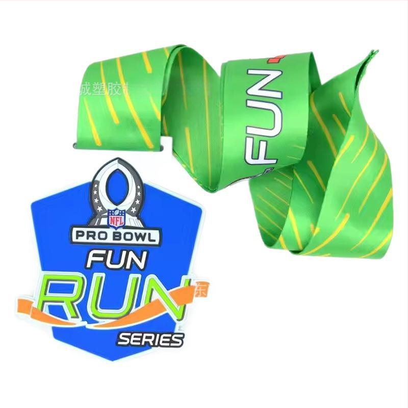 Prilagođena medalja za maraton s naramenicom — cinkovo-legirani spoj, epoksidno premaz