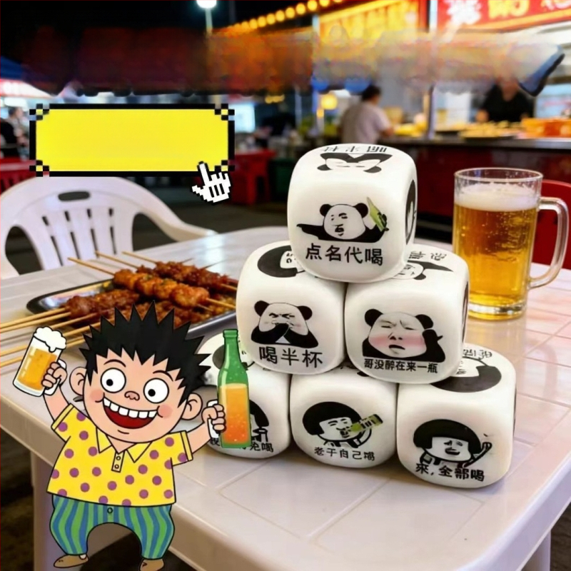 Emoji kocke za igre s pićem – zabavne lica na kockama za vino