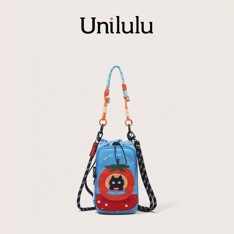 Geantă crossbody drăguță cu desene animate pentru eleve, stil Ins, design de nișă, model 2026, elegantă și unică pe umăr