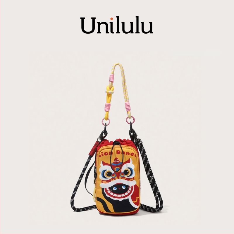 Geantă crossbody drăguță cu desene animate pentru eleve, stil Ins, design de nișă, model 2026, elegantă și unică pe umăr