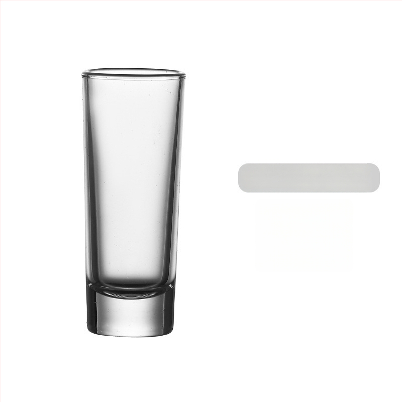 Pahar din sticlă pentru băuturi spirtoase, formă de glonț, picior înalt, neregulat